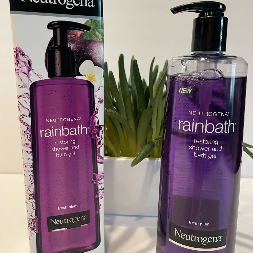 *SOLD*Neutrogena Rainbath Restoring Shower Gel - Deep Purple Fresh Plum
